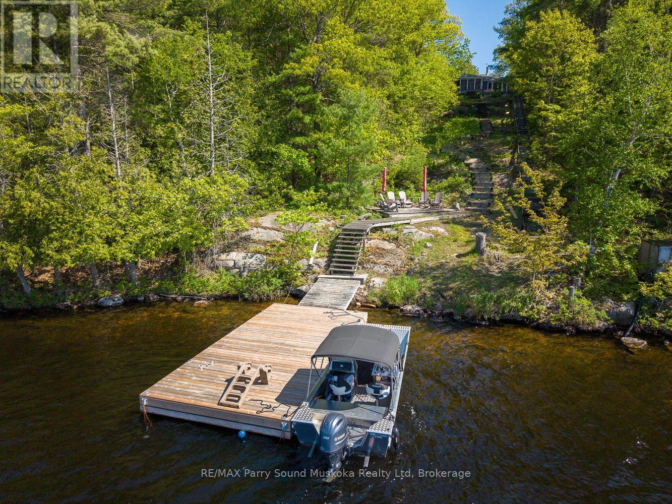 130 HEALEY LAKE WATER - 15