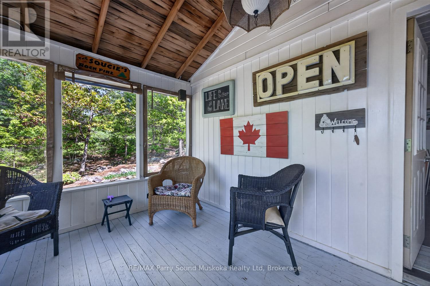 130 HEALEY LAKE WATER - 19