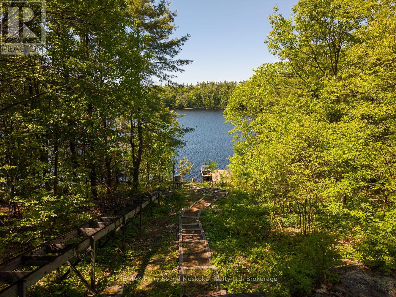 130 HEALEY LAKE WATER - 7