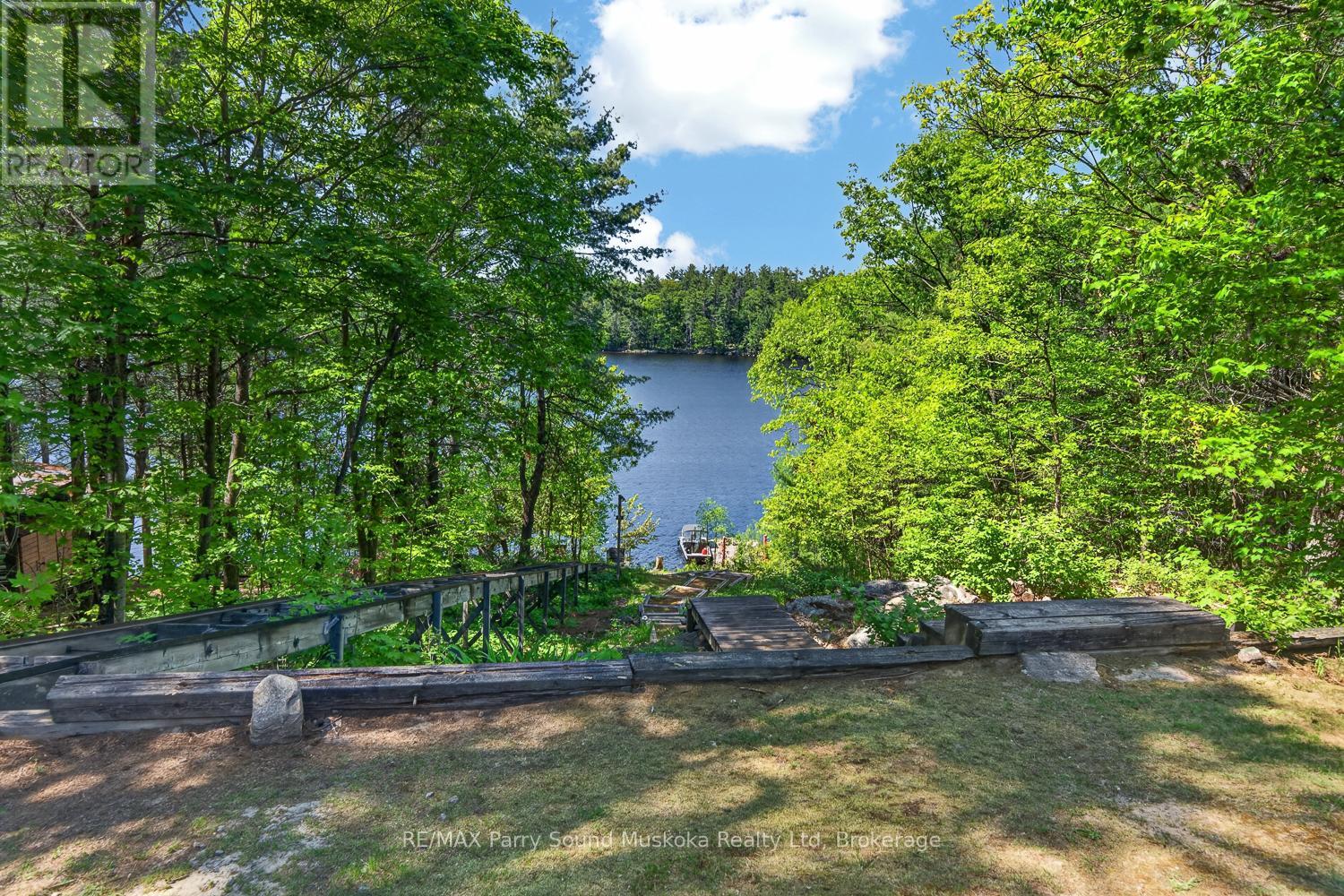 130 HEALEY LAKE WATER - 8