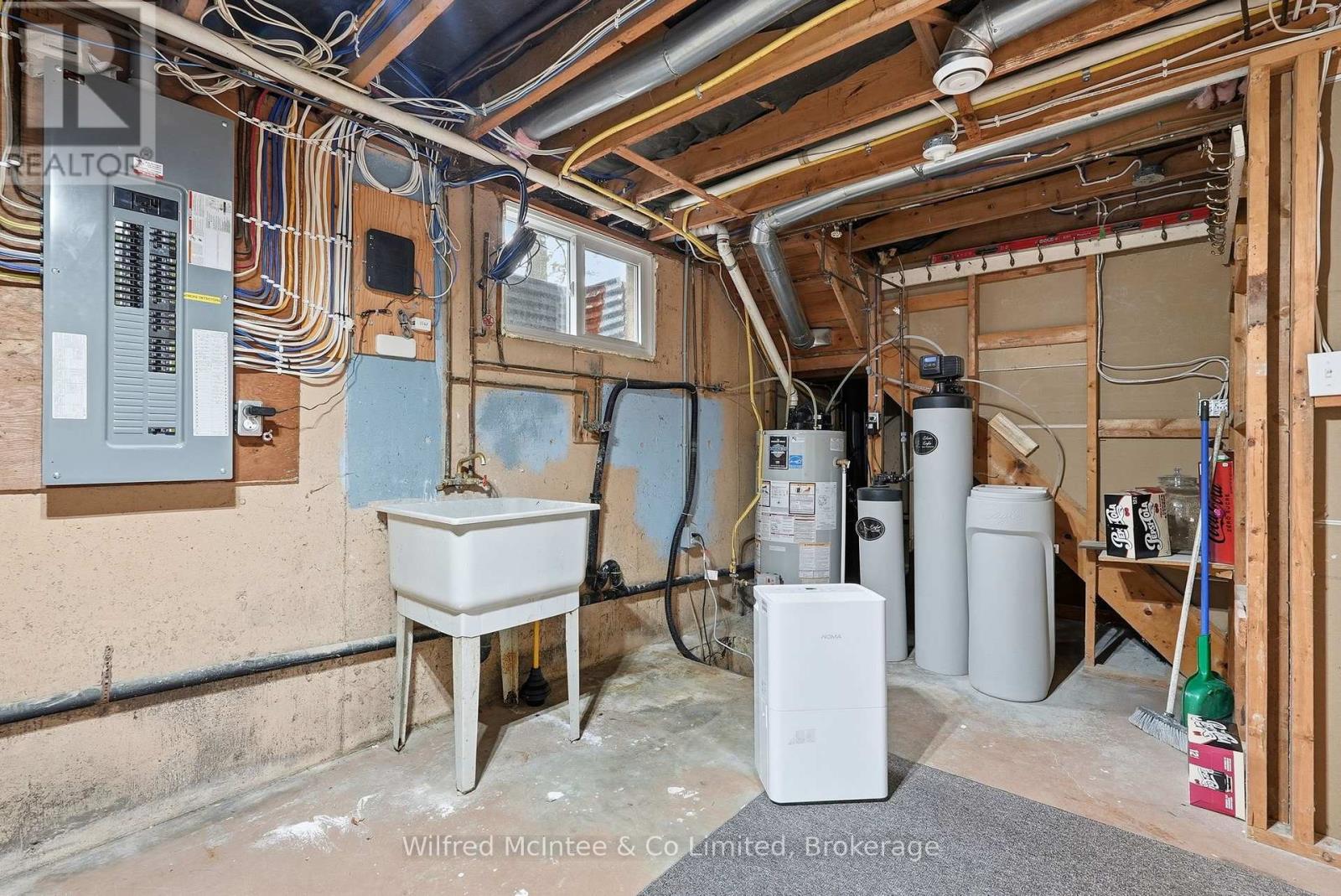 322 THOMAS STREET - 36