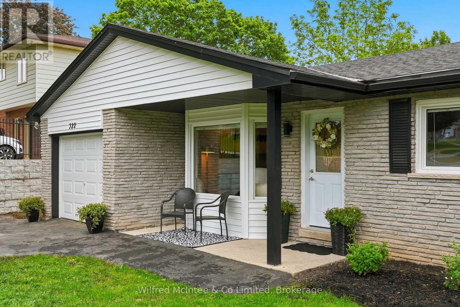 322 THOMAS STREET - 6