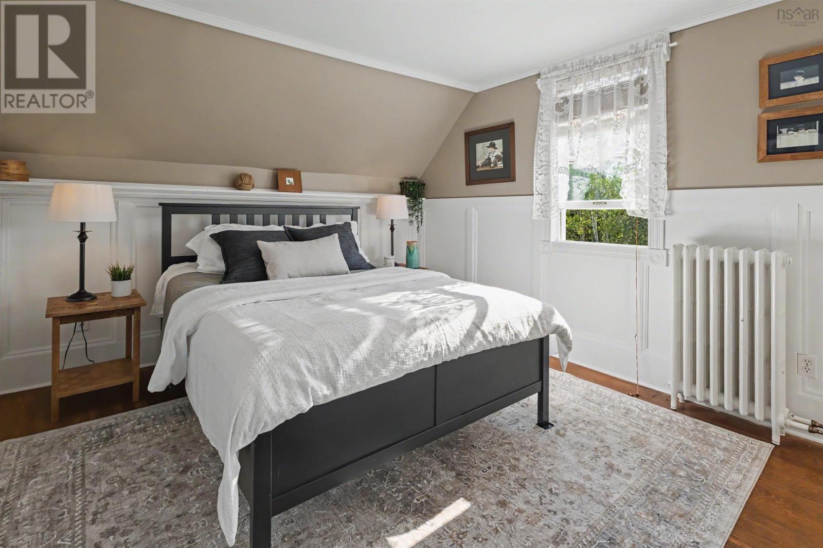 Property 43 of 47 of 488 St James Road