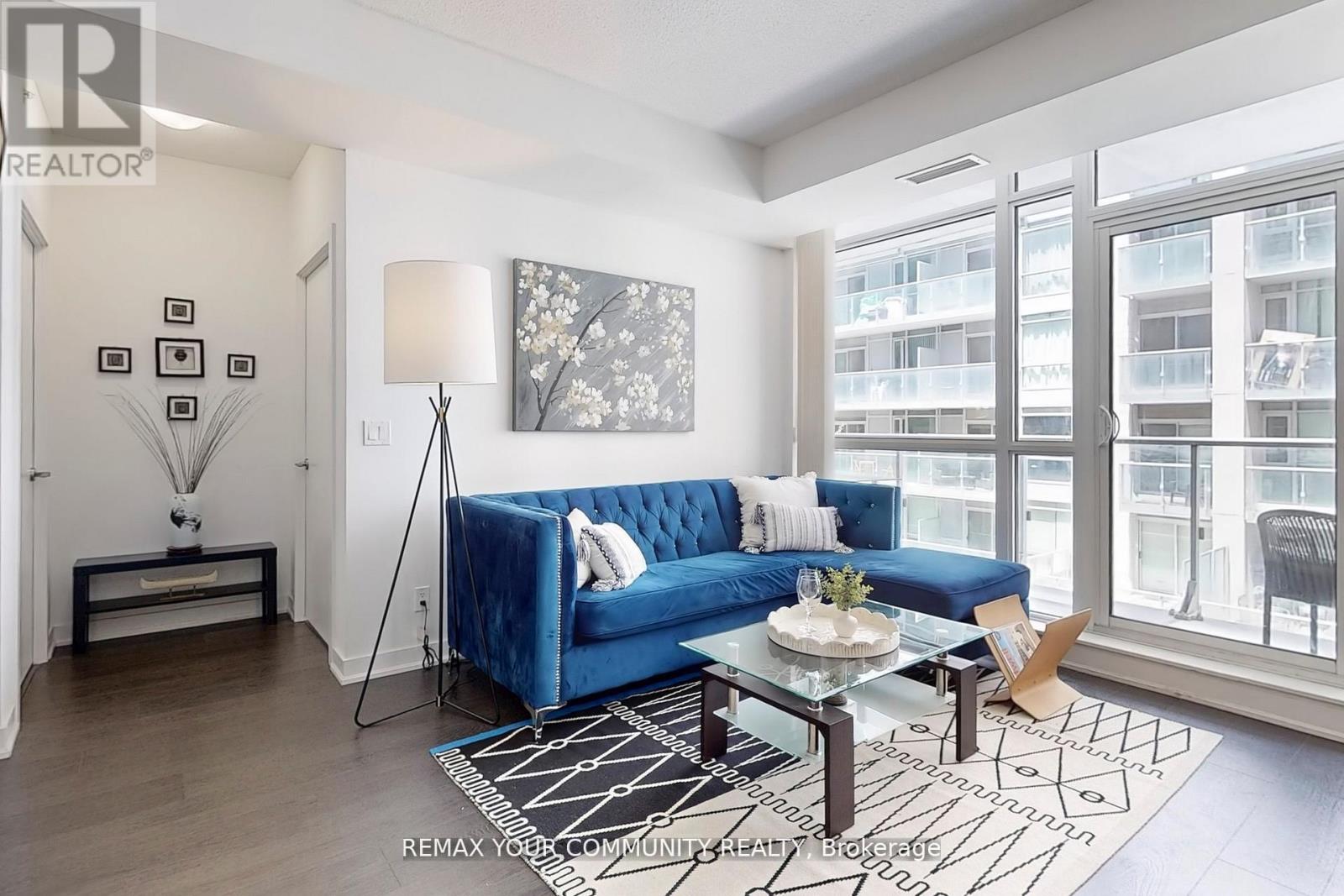 #408 30 NELSON STREET - 9