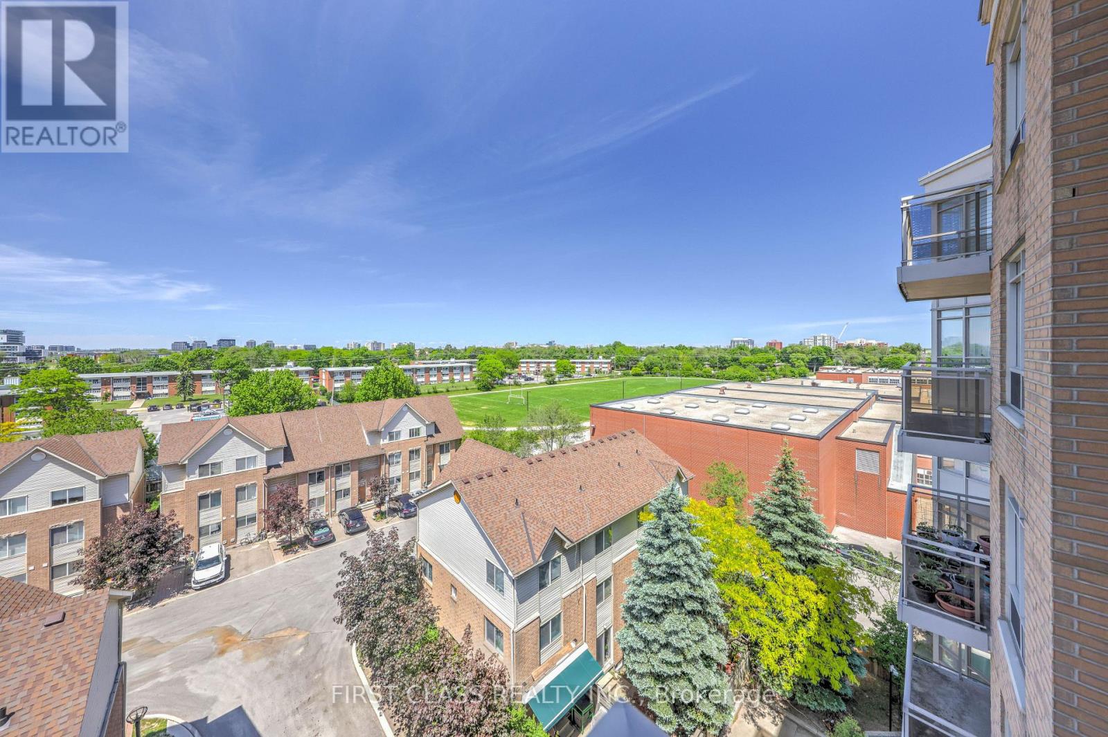#725 650 LAWRENCE AVENUE W - 22