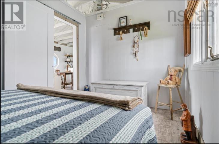 83 Red Cliff Drive - 34