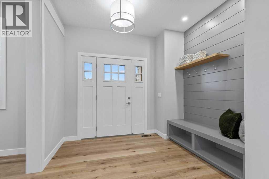 182 Slopeside Drive - 4