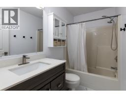101 4822 Lazelle Avenue, Terrace, BC V8G1T4 Photo 8