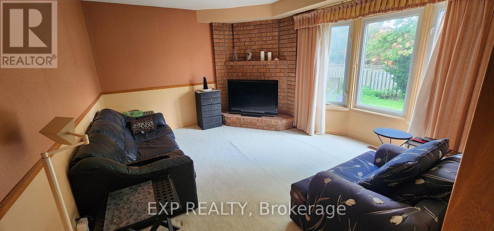 39 TIMBERMILL CRESCENT - 12
