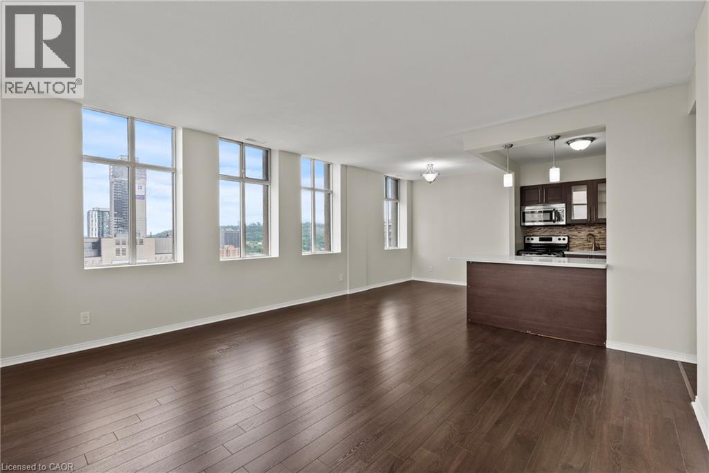 #1402 36 JAMES Street S - Image 3