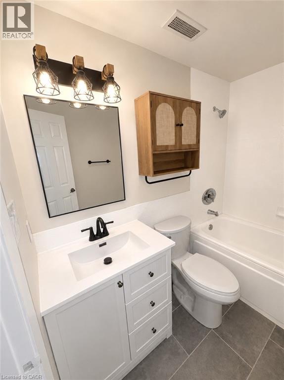 #1402 36 JAMES Street S - 21