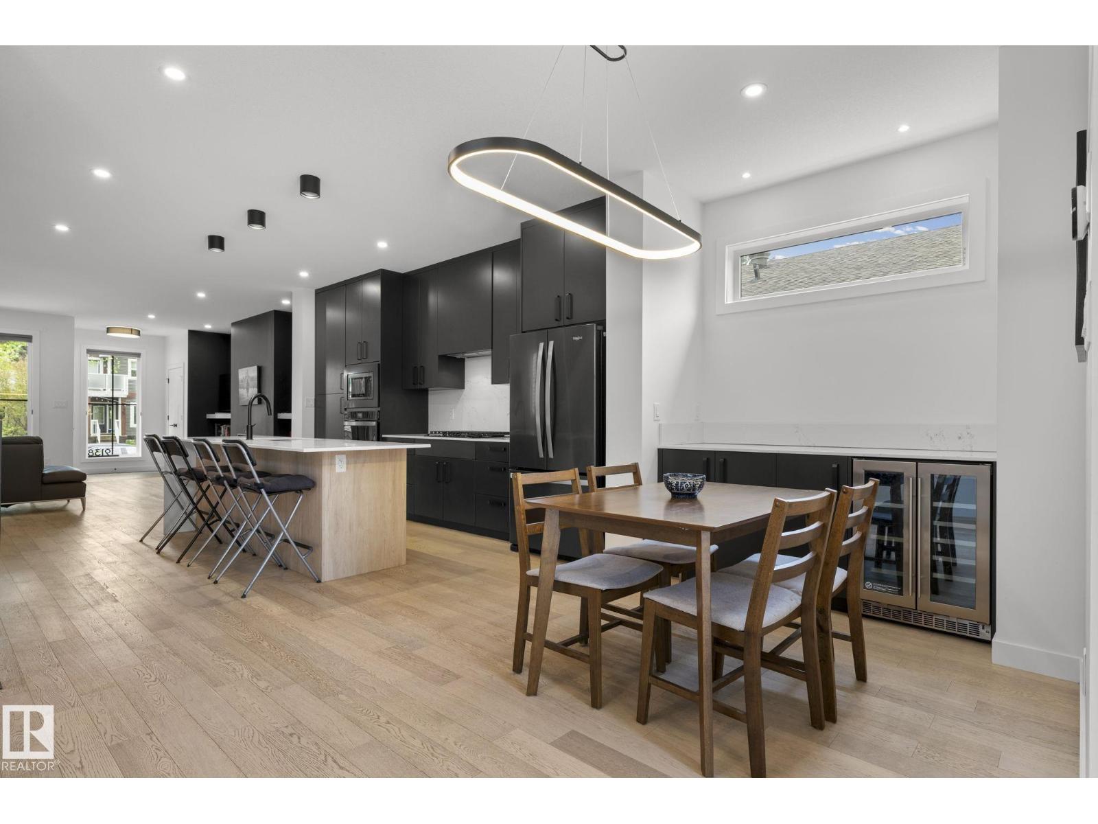 9138 71 AV NW — photo 22