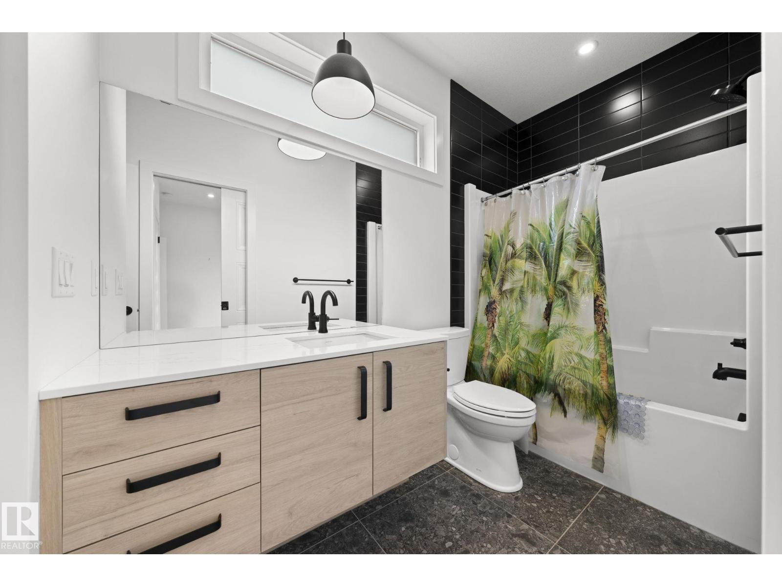 9138 71 AV NW — photo 29