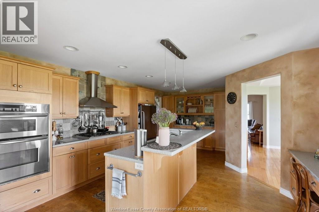1936 LAKESHORE ROAD 123 - 13