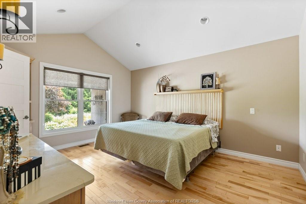 1936 LAKESHORE ROAD 123 - 19