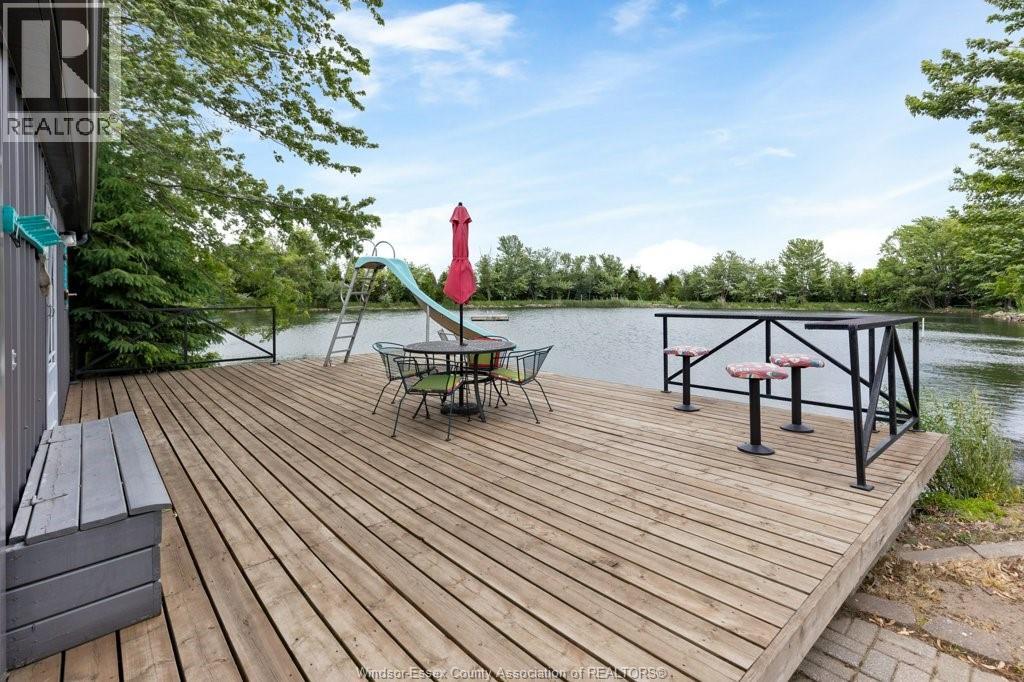 1936 LAKESHORE ROAD 123 - 37