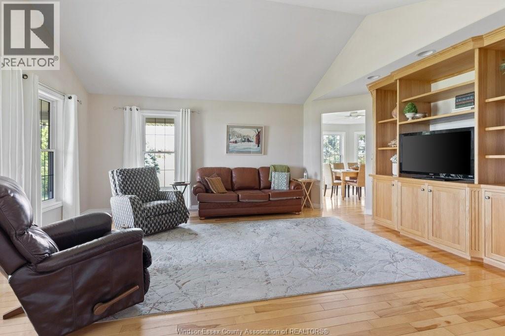 1936 LAKESHORE ROAD 123 - 8