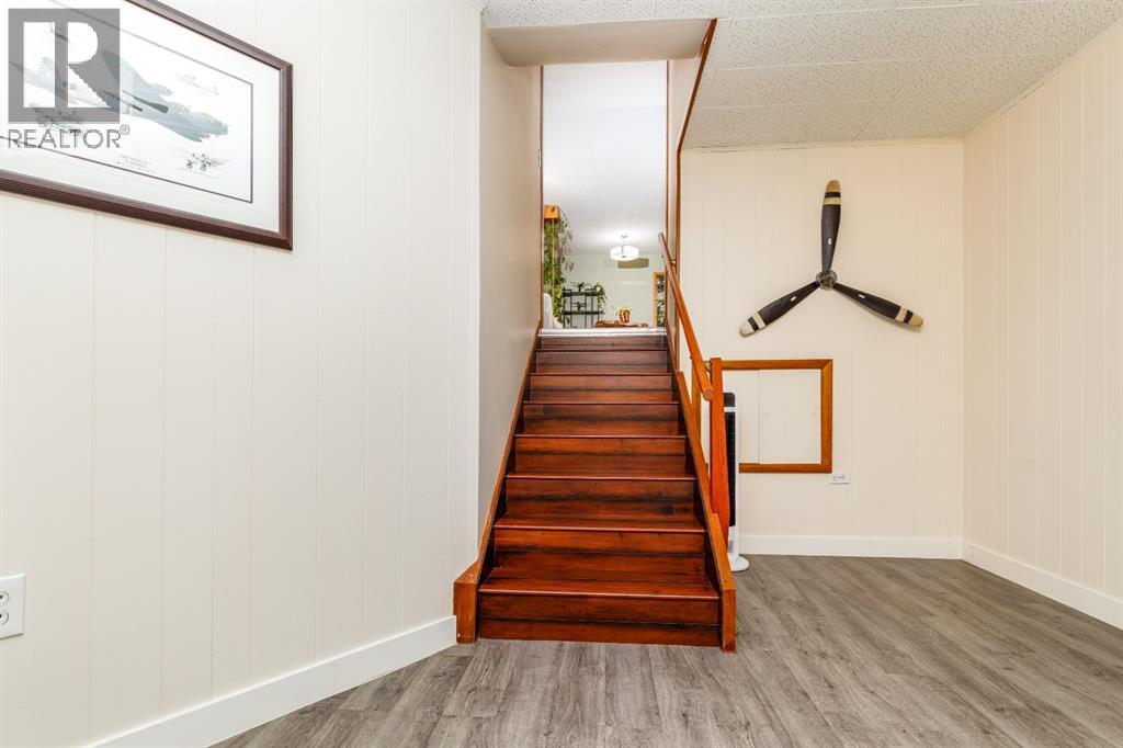 4420 53 Street — photo 21