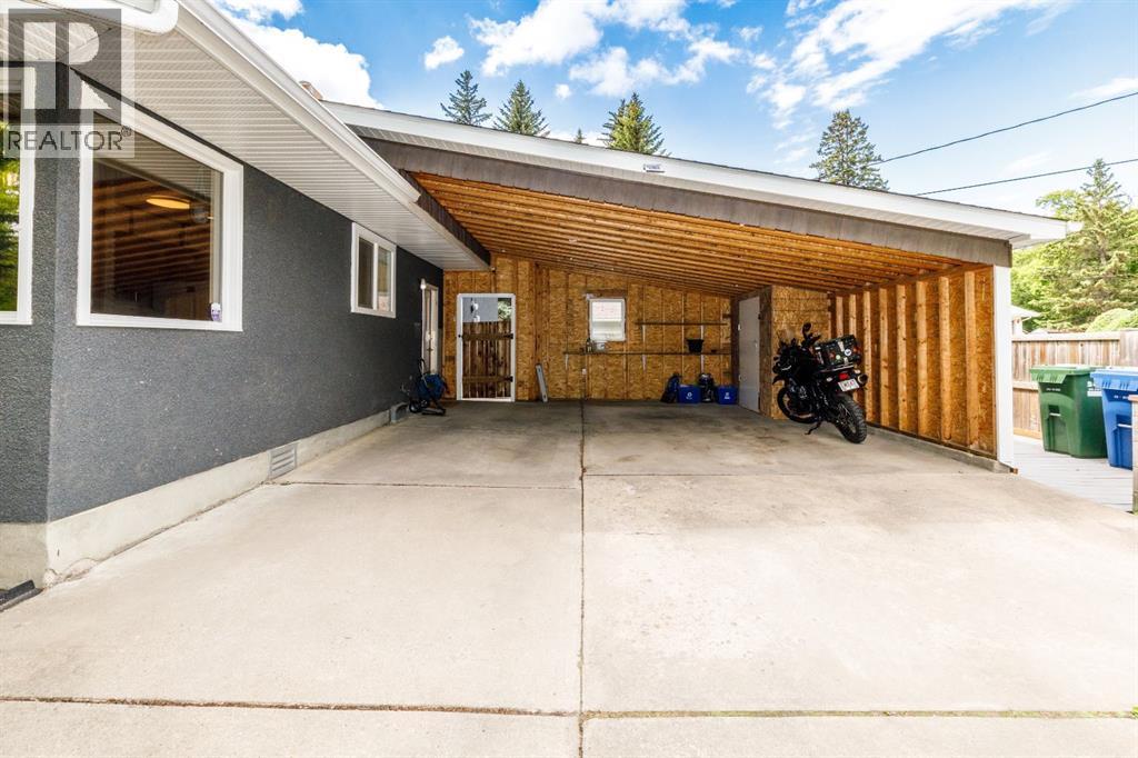 4420 53 Street — photo 32