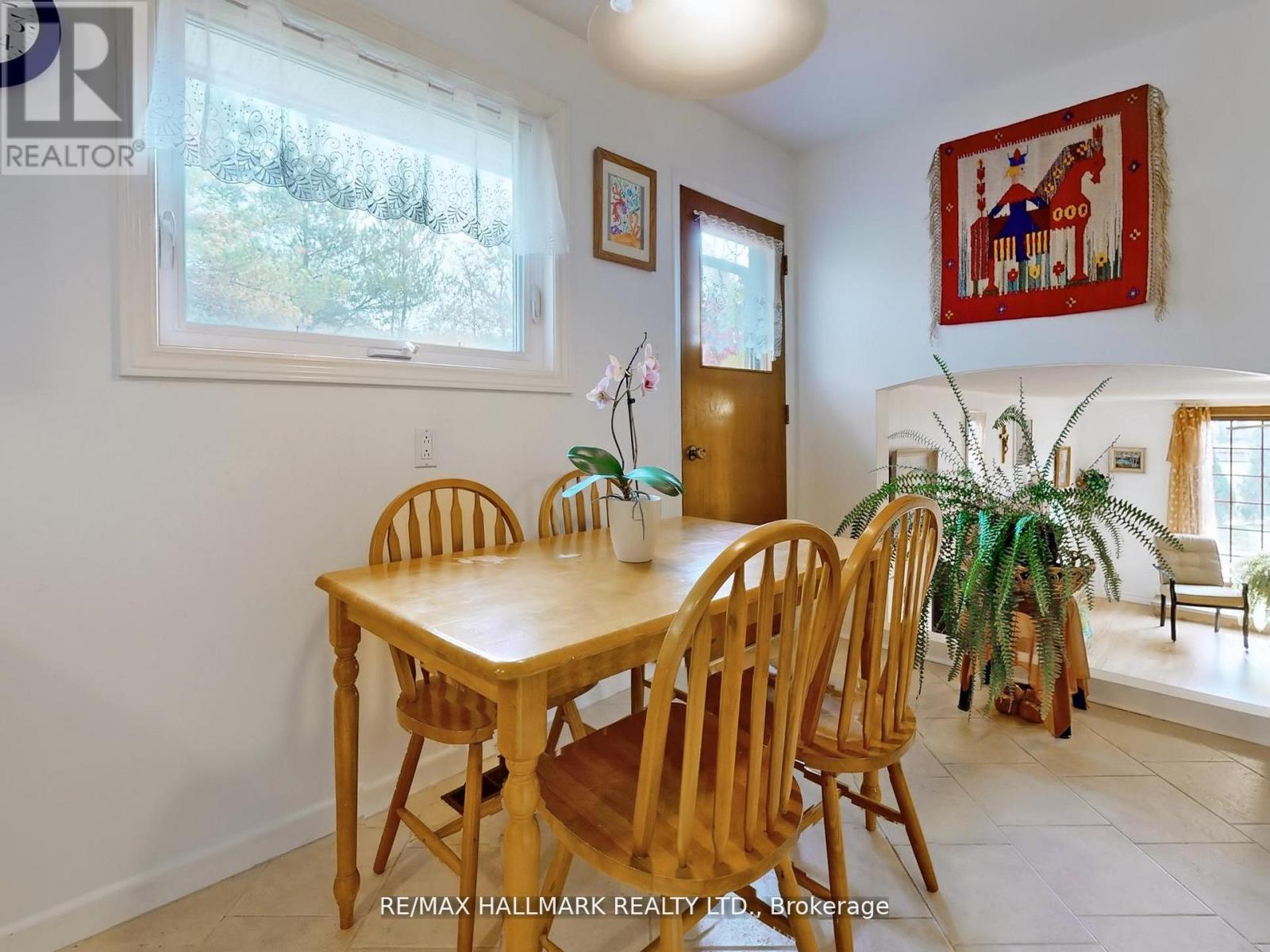 5193 AURORA ROAD - 17
