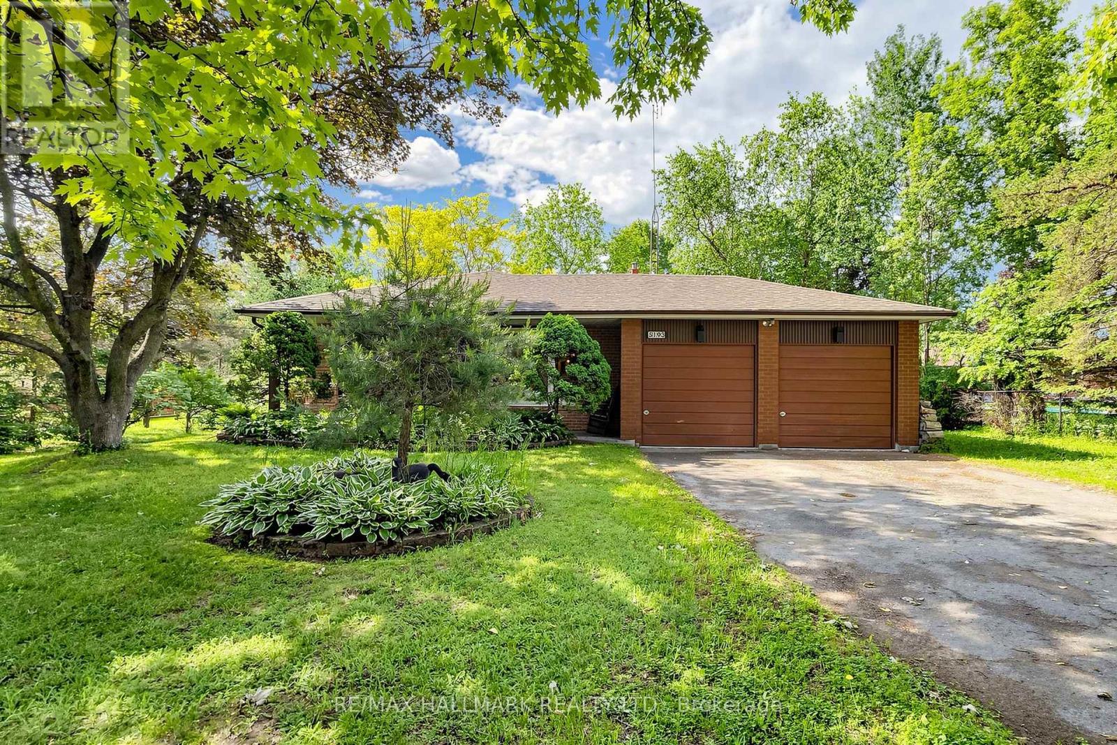 5193 AURORA ROAD - 2