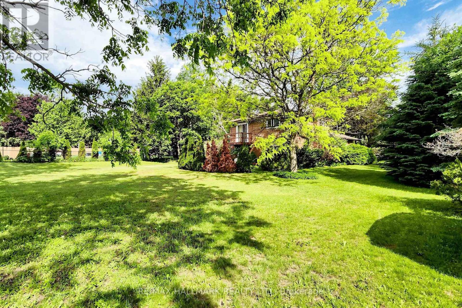 5193 AURORA ROAD - 35