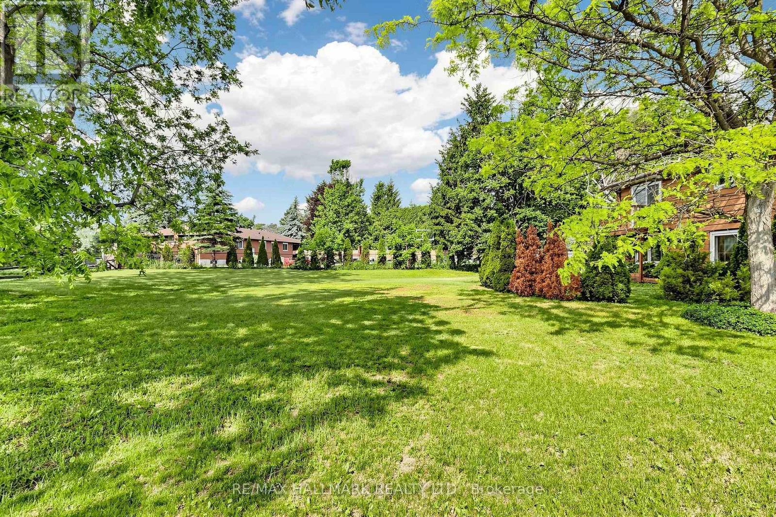 5193 AURORA ROAD - 40