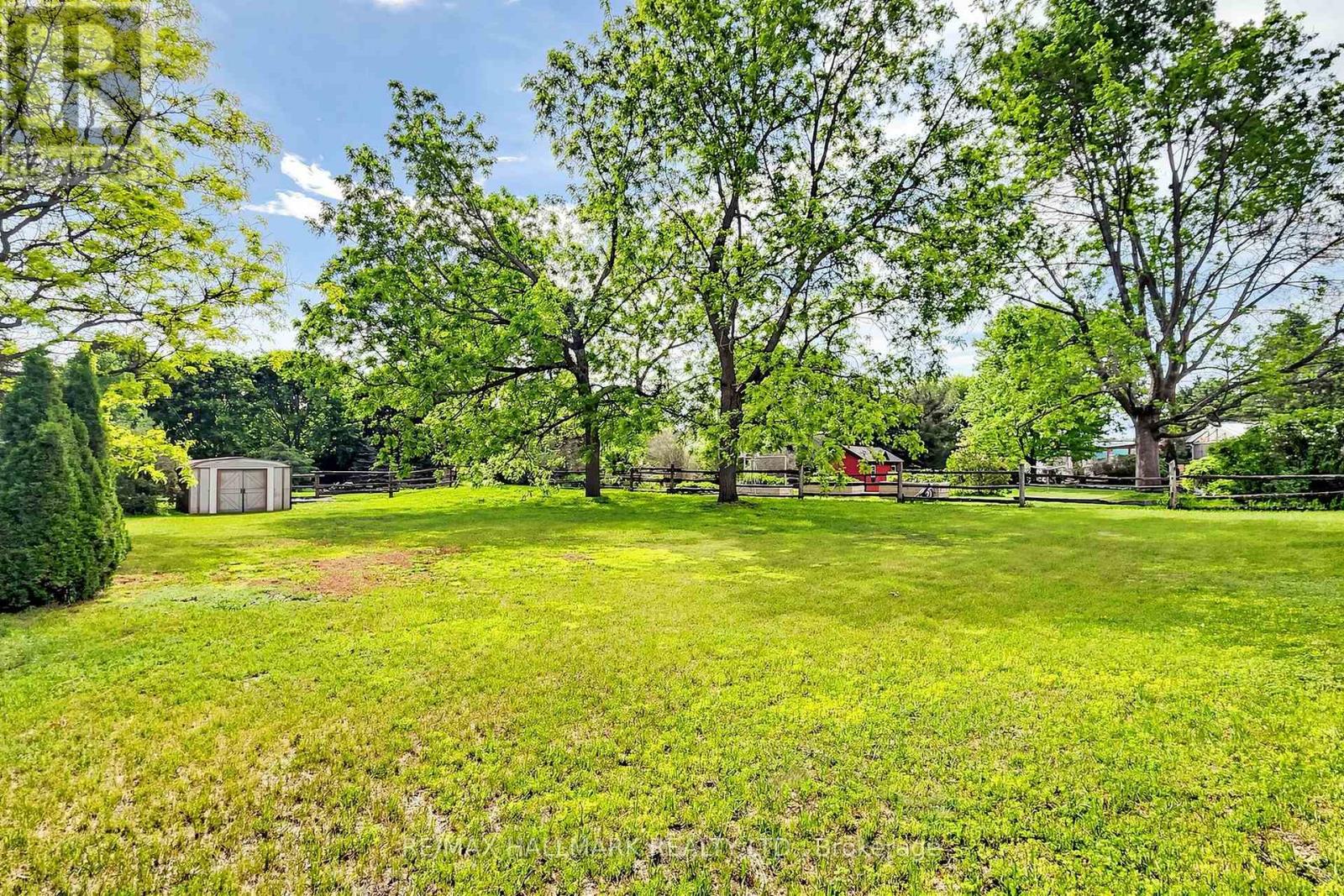 5193 AURORA ROAD - 8