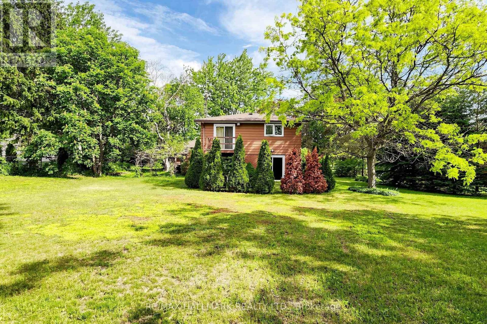 5193 AURORA ROAD - 36