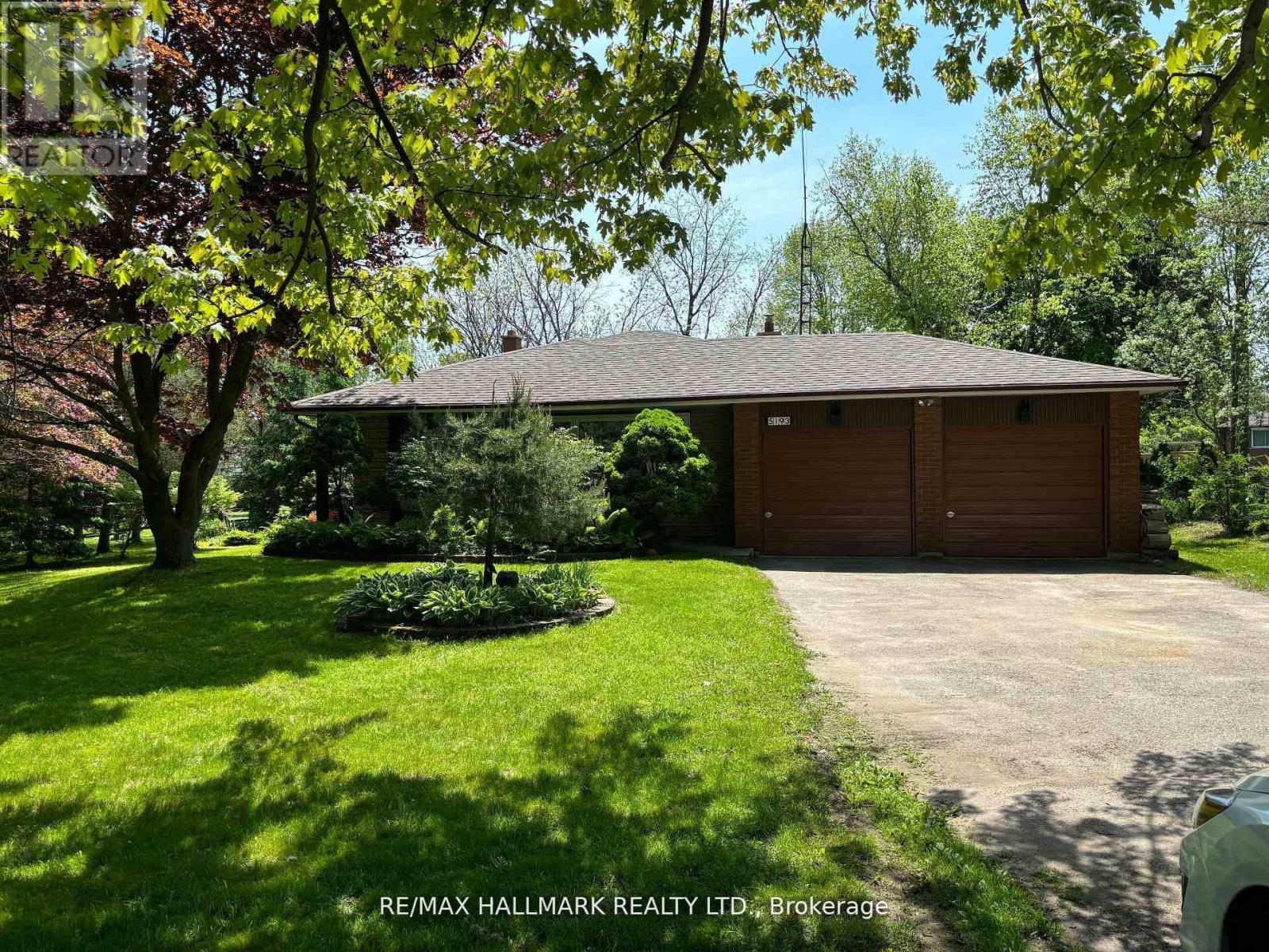 5193 AURORA ROAD - 4