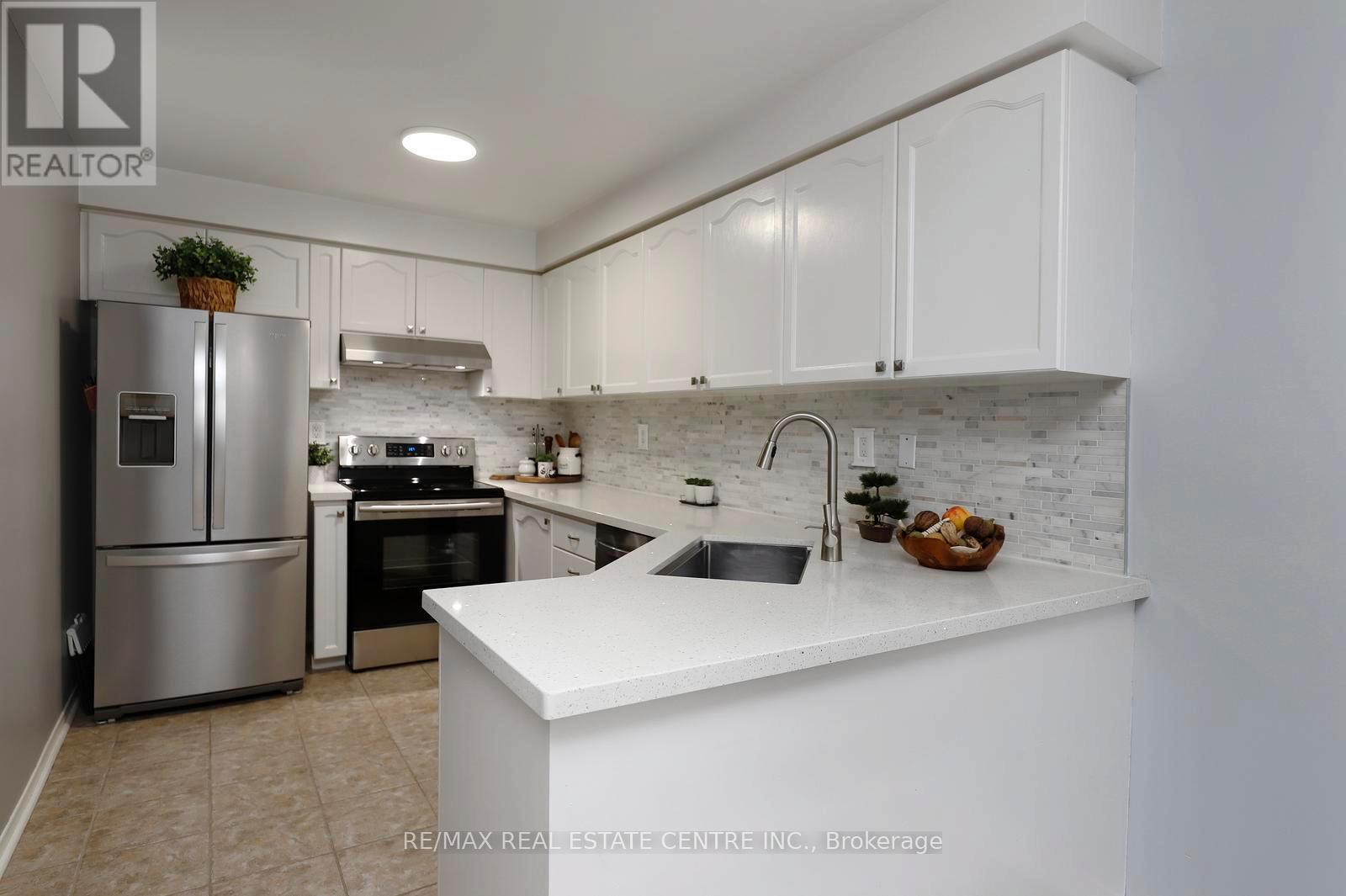 #26 2022 ATKINSON DRIVE - 10