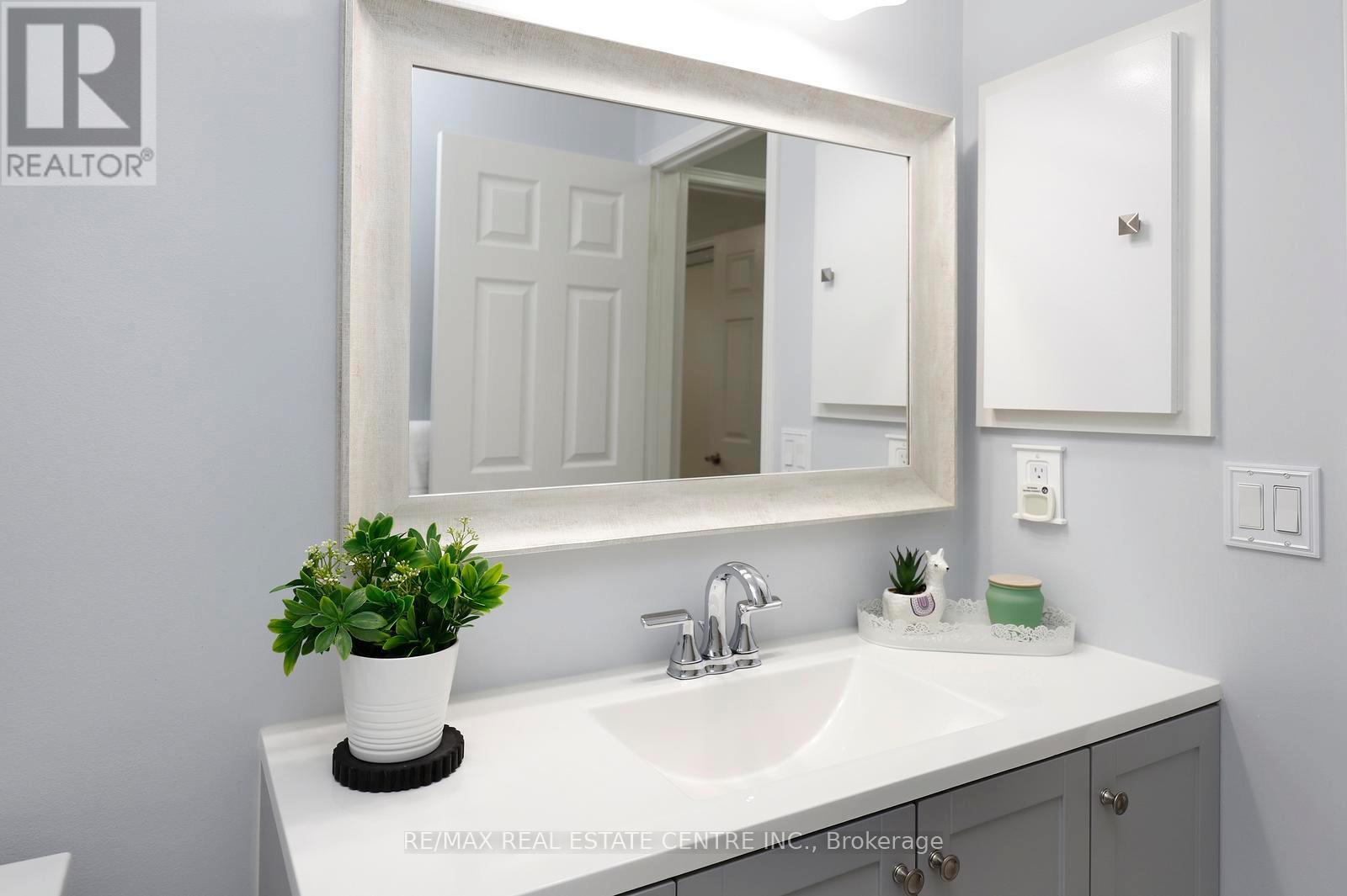 #26 2022 ATKINSON DRIVE - 18