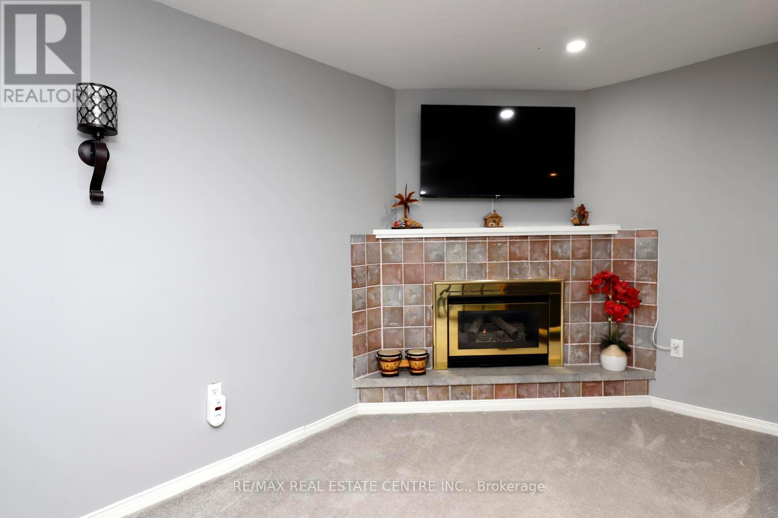 #26 2022 ATKINSON DRIVE - 24