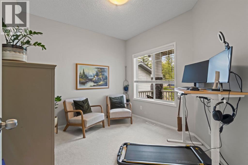 21 Chapalina Park Crescent SE — photo 10