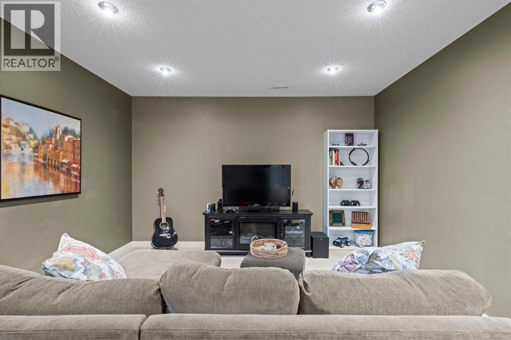 21 Chapalina Park Crescent SE — photo 32