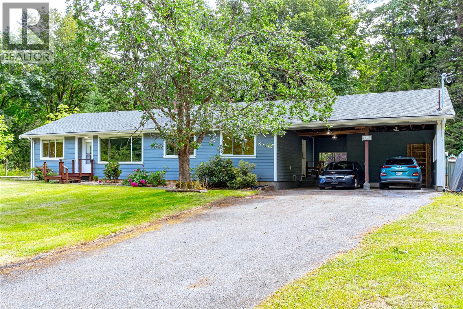 4635 Howie Rd N - 7