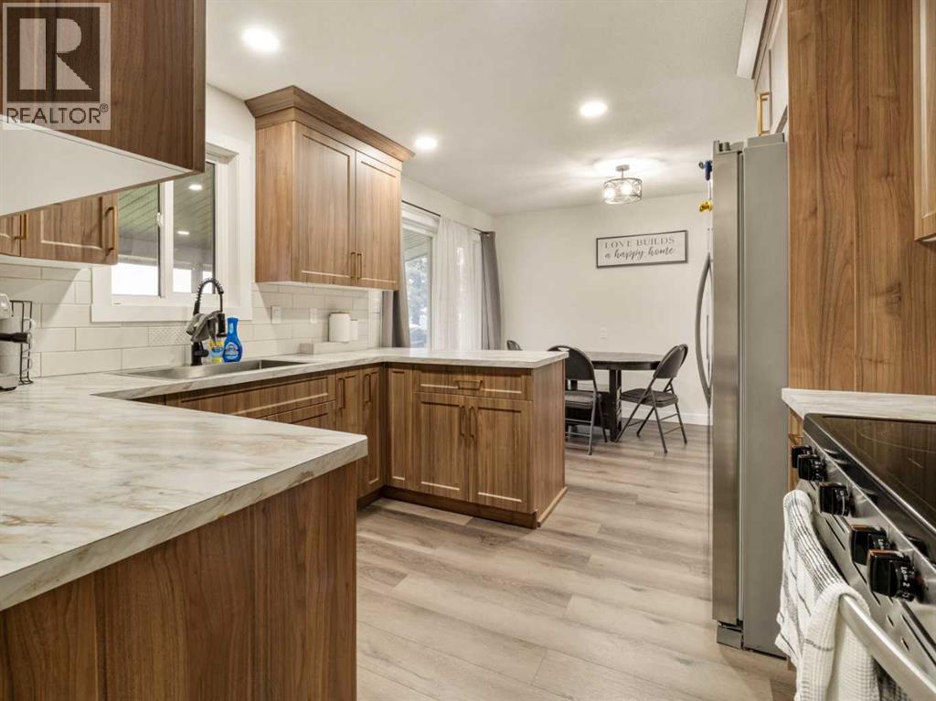5408 45 Street — photo 14