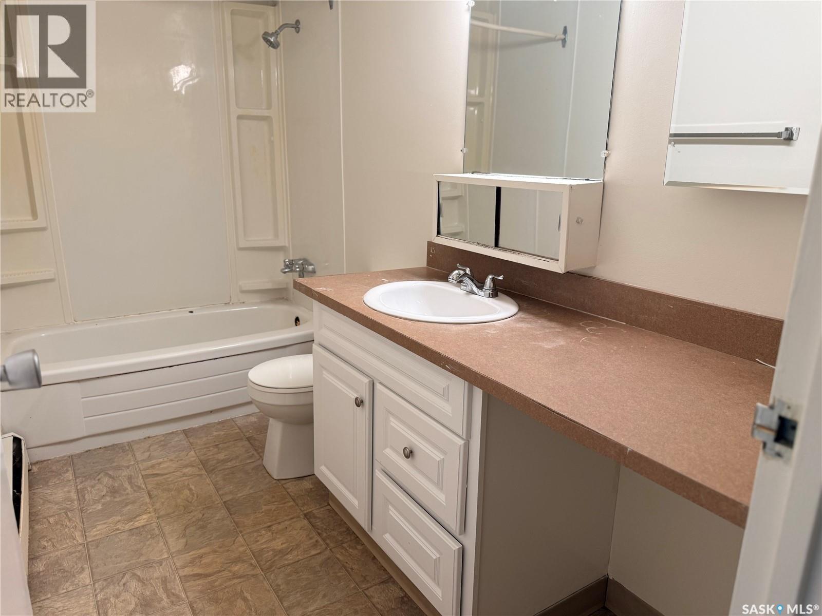 #12 19 Centennial STREET - 15