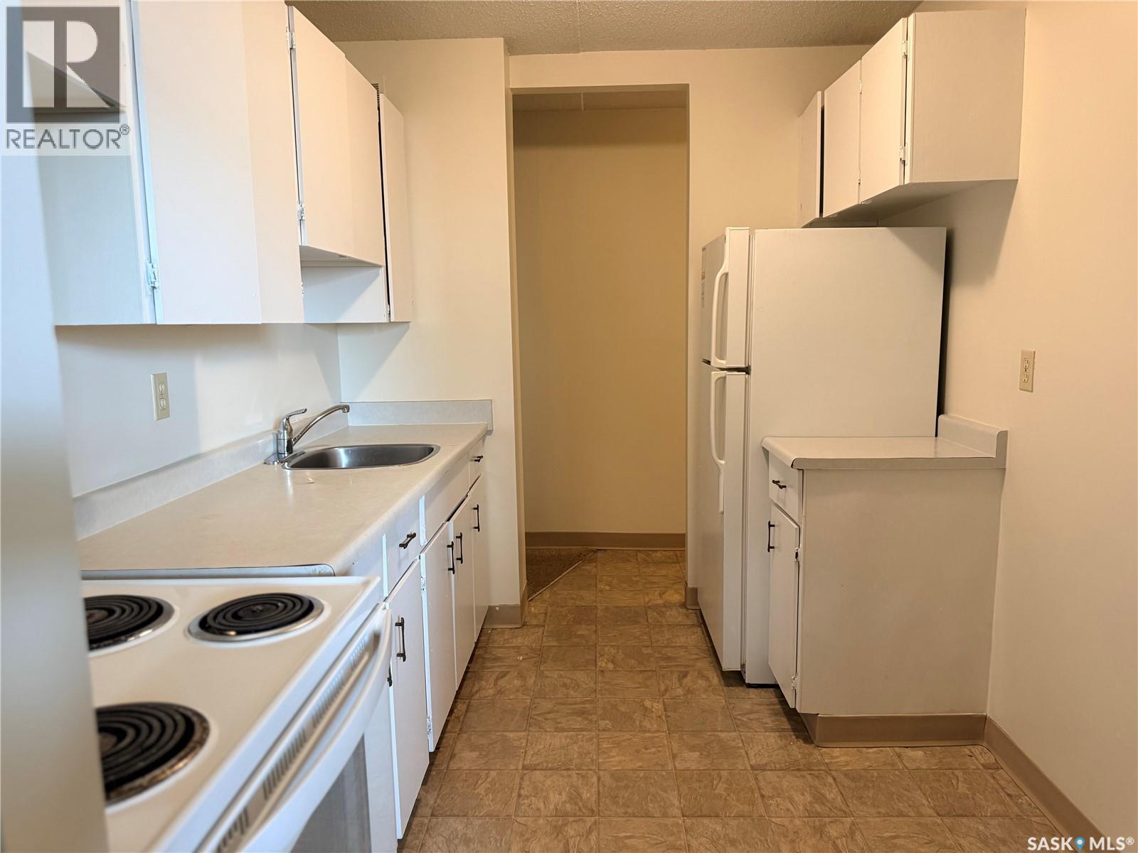#12 19 Centennial STREET - 8