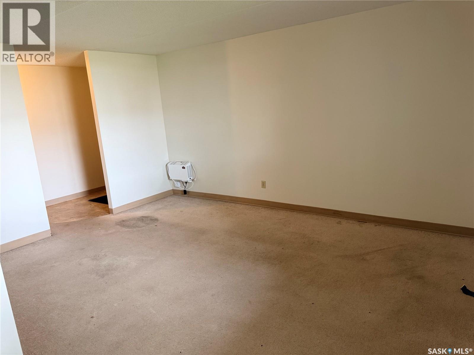 #12 19 Centennial STREET - 2