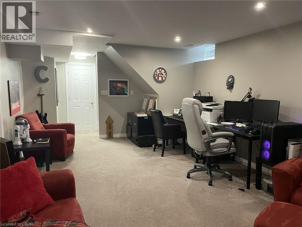 91 JOSHUA Avenue - 24
