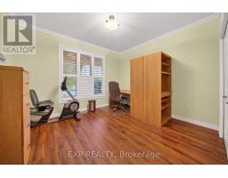 Bedroom 3 - 14 Hunter Drive S, Norfolk, ON N0E1M0 Photo 9