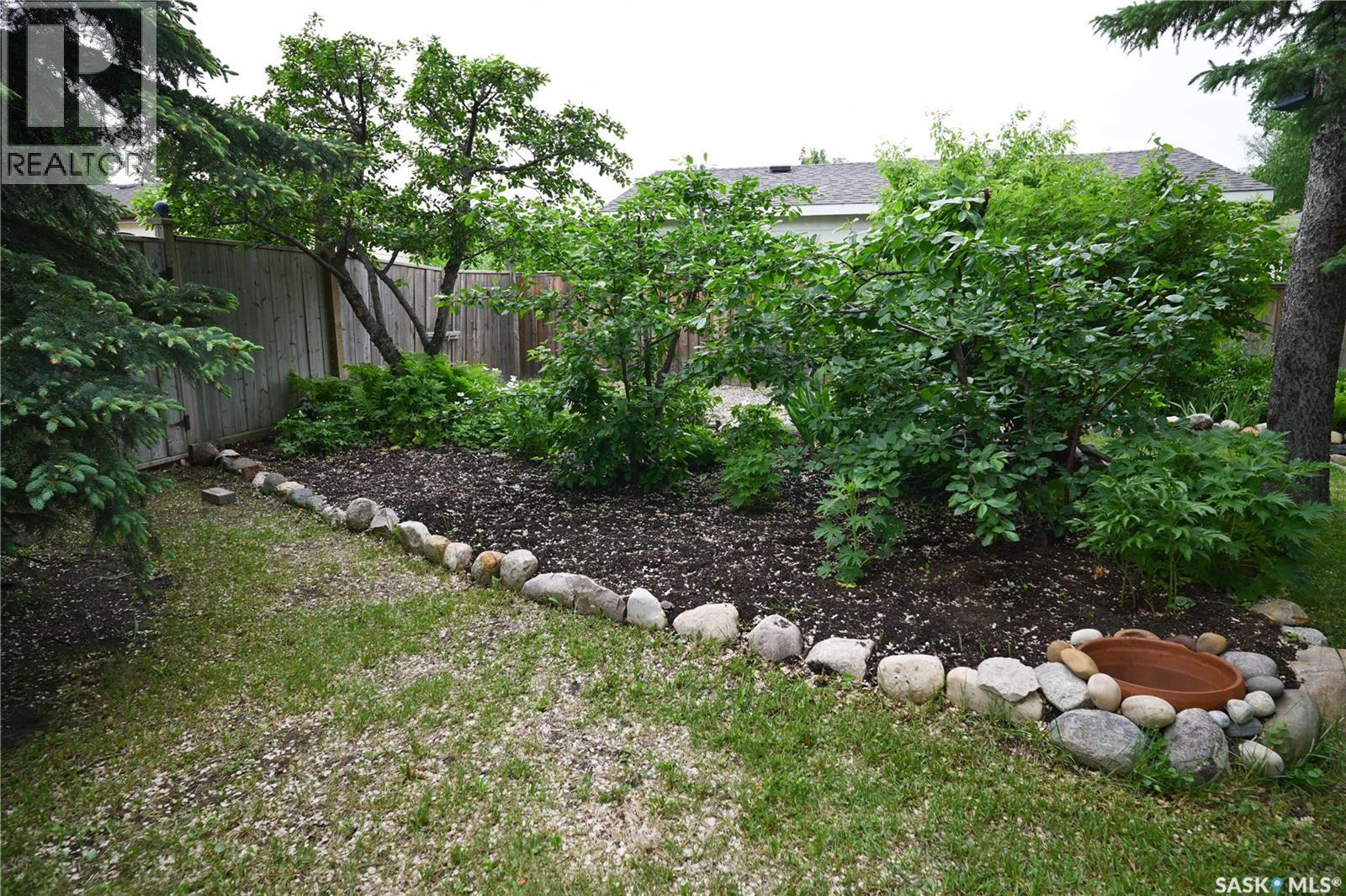 75 Richmond CRESCENT — photo 39