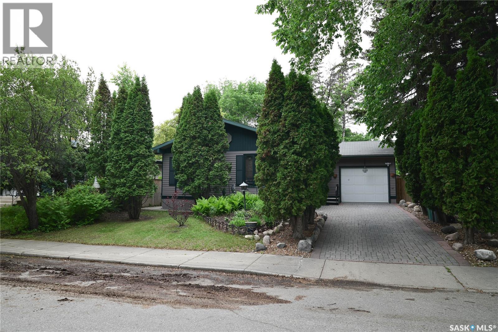 75 Richmond CRESCENT — photo 50