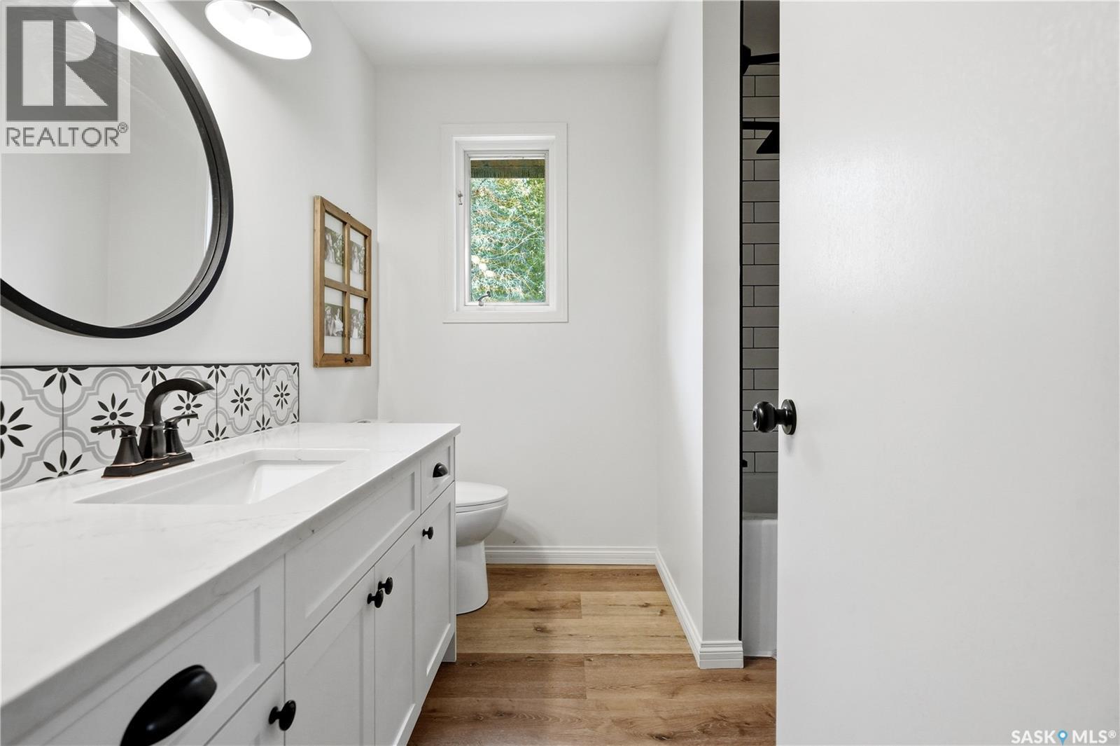 2206 Hanover CRESCENT E — photo 26