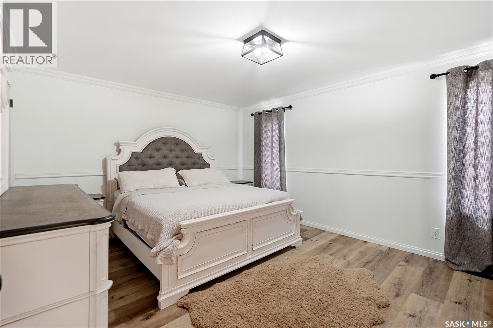 2206 Hanover CRESCENT E — photo 33