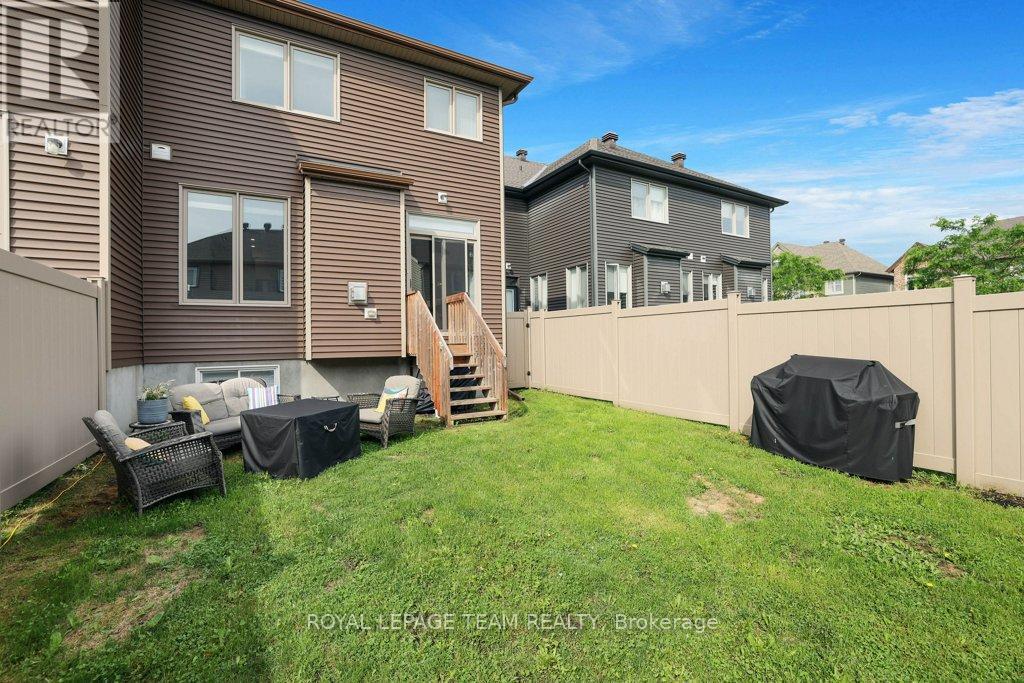 702 VIVERA PLACE — photo 37 of 37