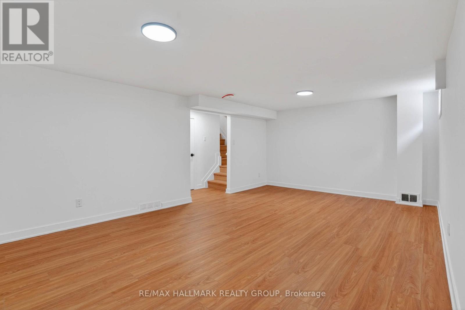 3 Bed, 2 Bath House for Sale in Ottawa – 38 – 660 HOCHELAGA STREET, Ottawa – MLS# X13436660 - Image 25