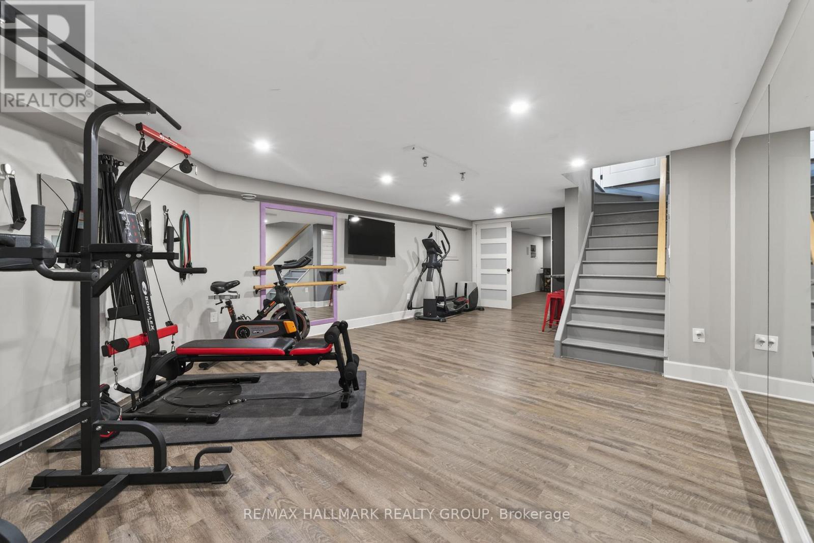 6 Bed, 4 Bath House for Sale in Ottawa – 6548 CARP ROAD, Ottawa – MLS# X13436816 - Image 38
