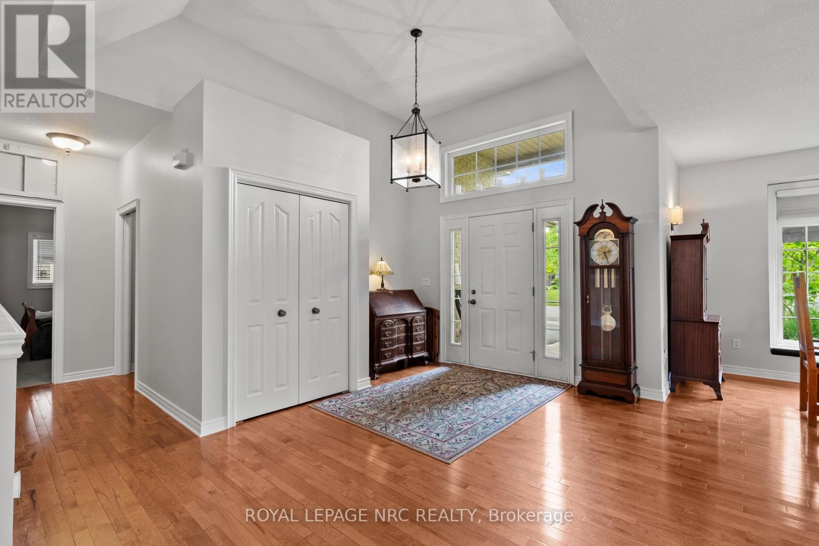 31 ANNMARIE DRIVE - Image 5